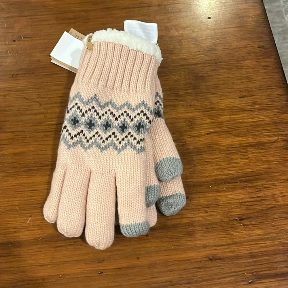 Timberland Winter Pom Hat and Gloves Set new pink Acrylic One Size Women’s